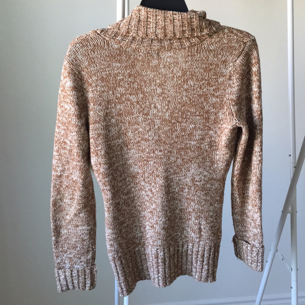 Guess Sweater - Picture 2 of 4